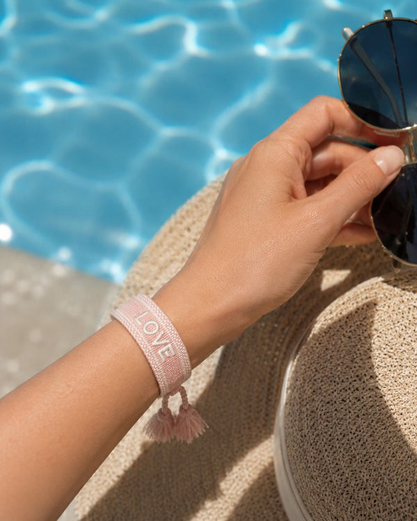 Bracelet LOVE (cadeau)