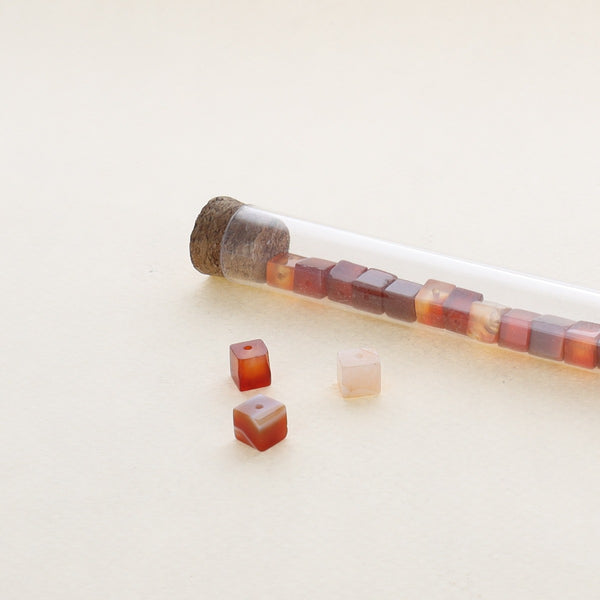 Agate rouge cornaline cube