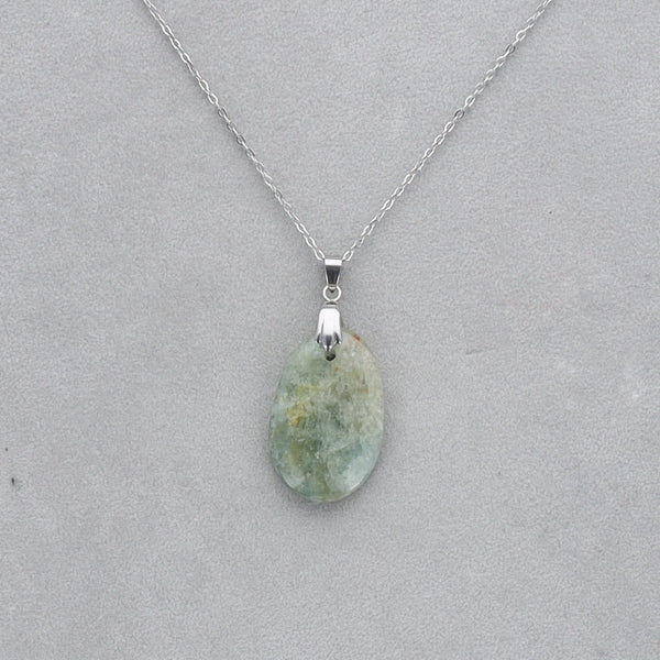 Aigue Marine Cabochon percé 47