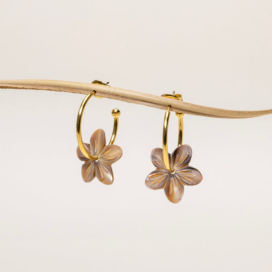 EXPO - Boucles d'oreilles Lovana - Nacre