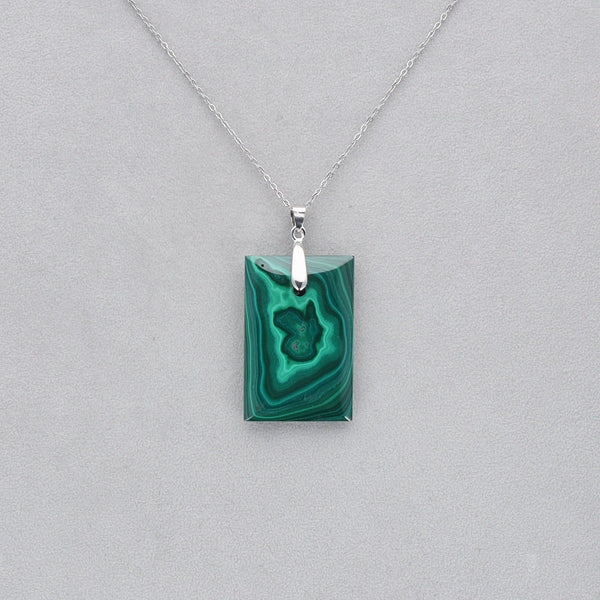Cabochon percé Malachite 1