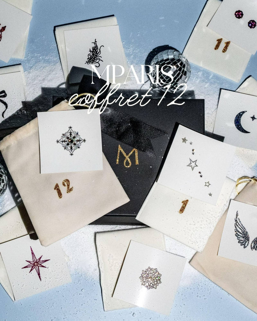 Coffret 12 M Paris : écrin noir, ruban satin, 12 pochons numérotés