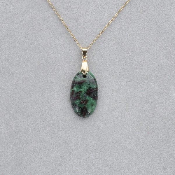 Fuschite Rubis Cabochon percé 57