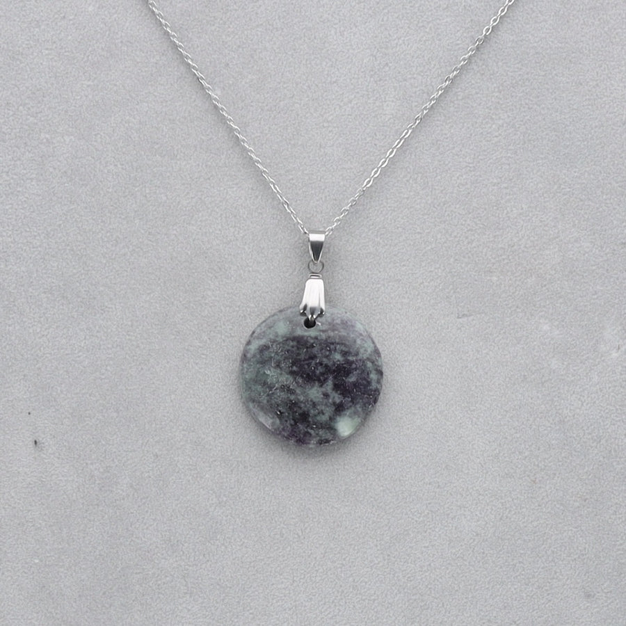 Kammererite Cabochon percé 44