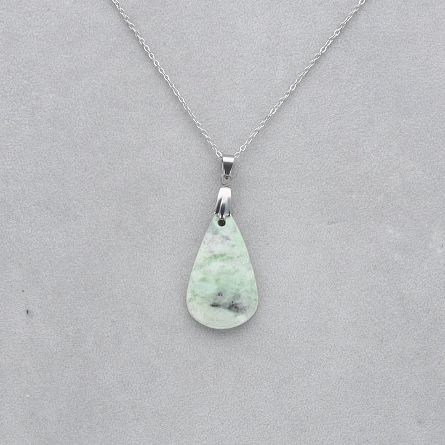 Kammererite Cabochon percé 46