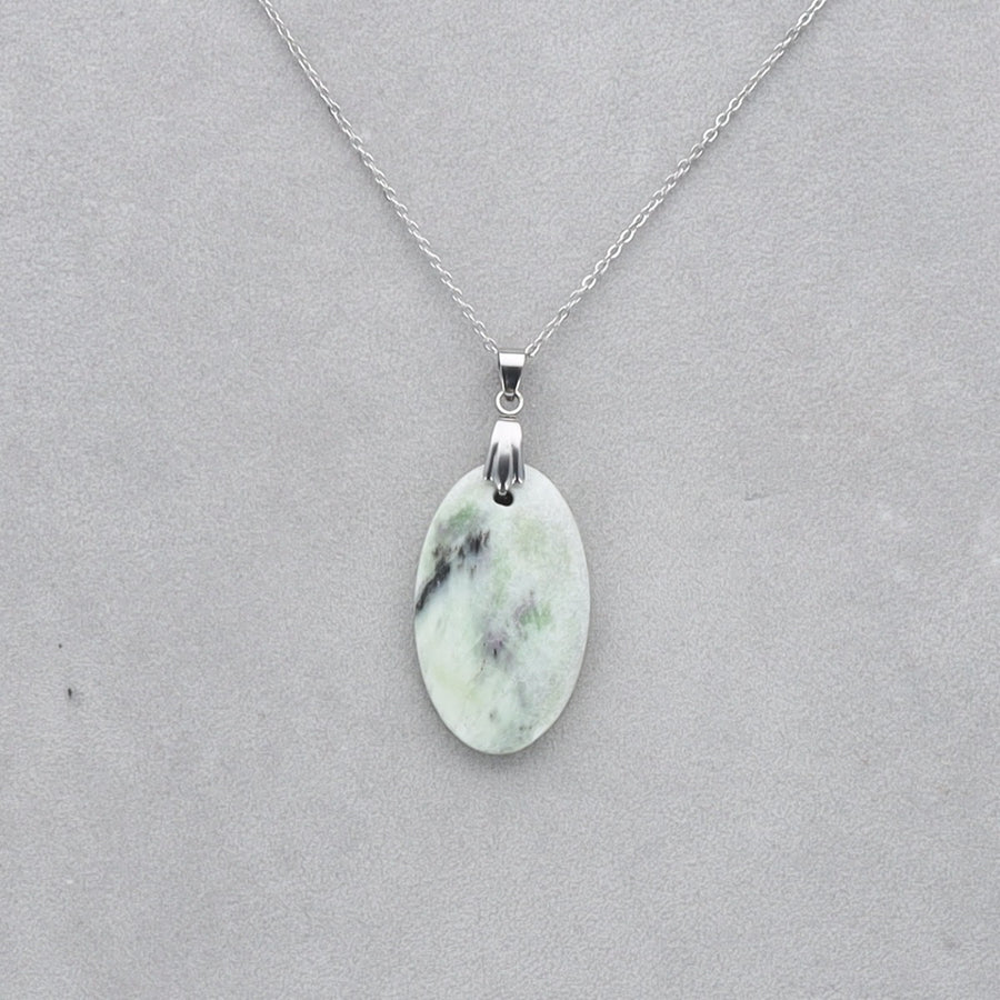 Kammererite Cabochon percé 50