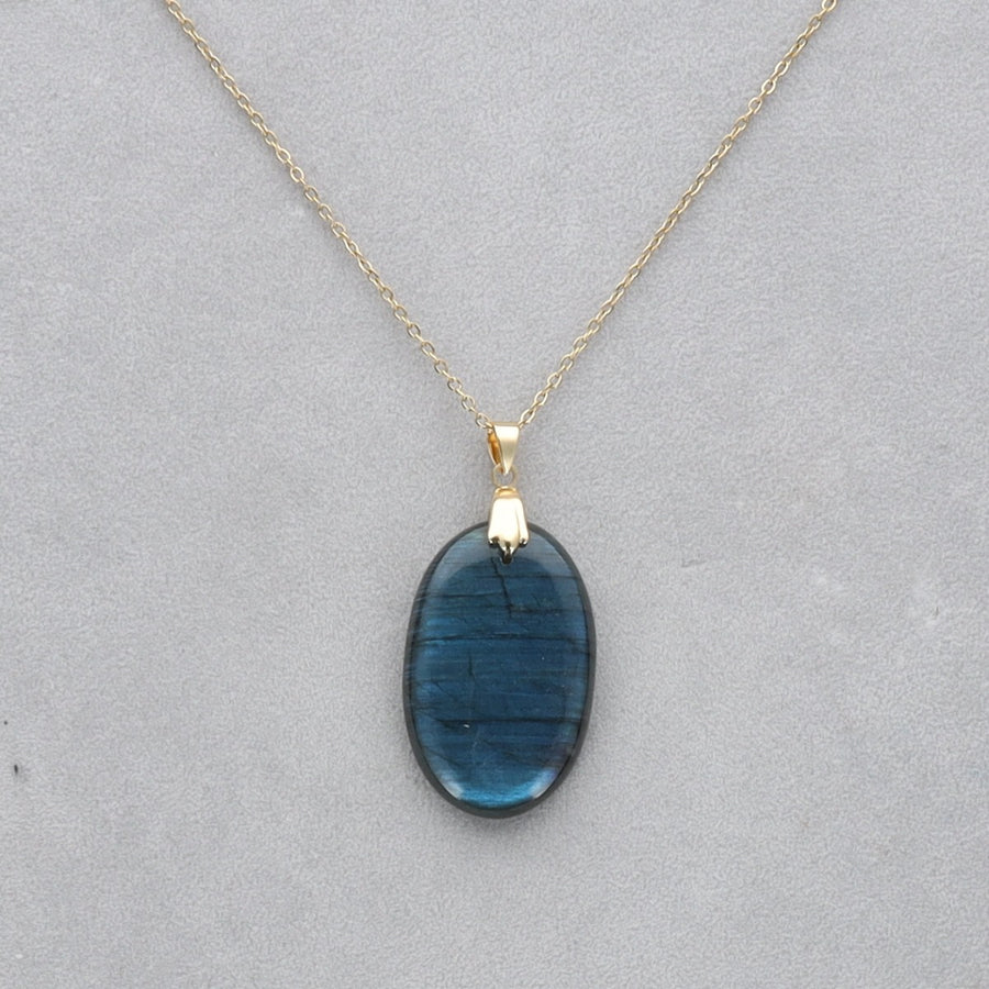 Labradorite Extra Cabochon percé 53