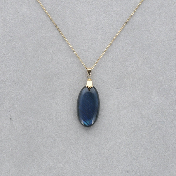 Labradorite Extra Cabochon percé 63