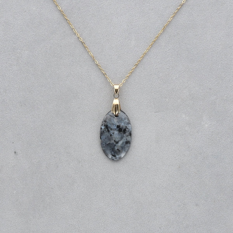 Larvikite Cabochon percé 50