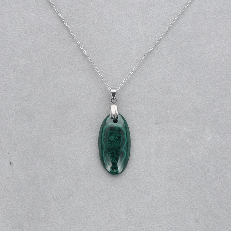 Malachite Cabochon percé 61