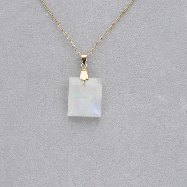 Pierre de Lune Extra Cabochon percé 10
