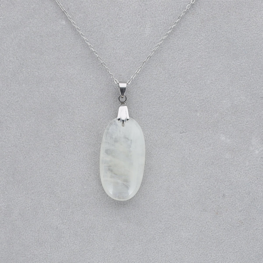 Pierre de Lune Extra Cabochon percé 2