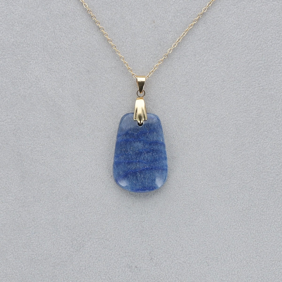 Quartz Bleu Cabochon percé 18