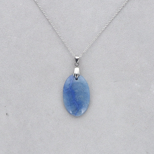 Quartz Bleu Cabochon percé 23