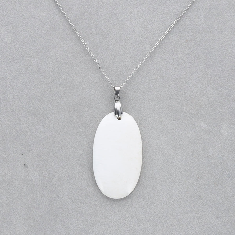 Scolécite Cabochon percé 49