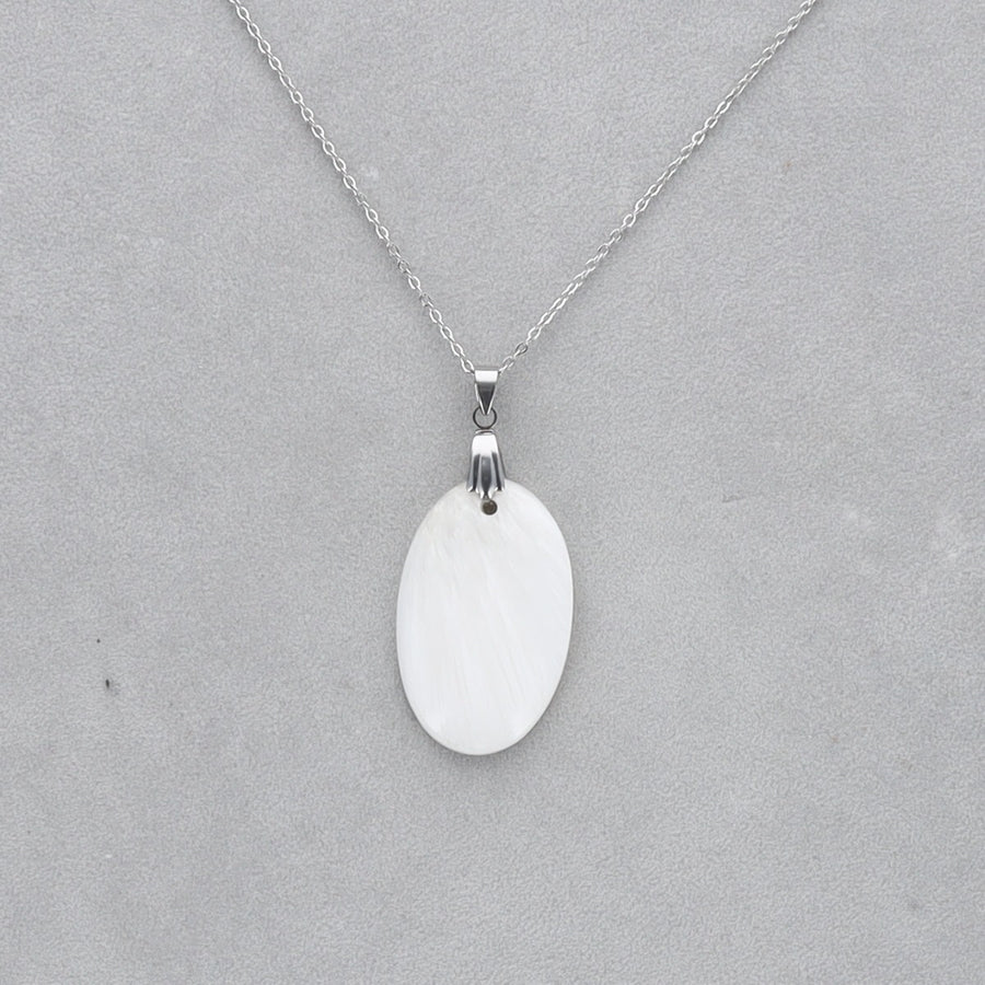 Scolécite Cabochon percé 50