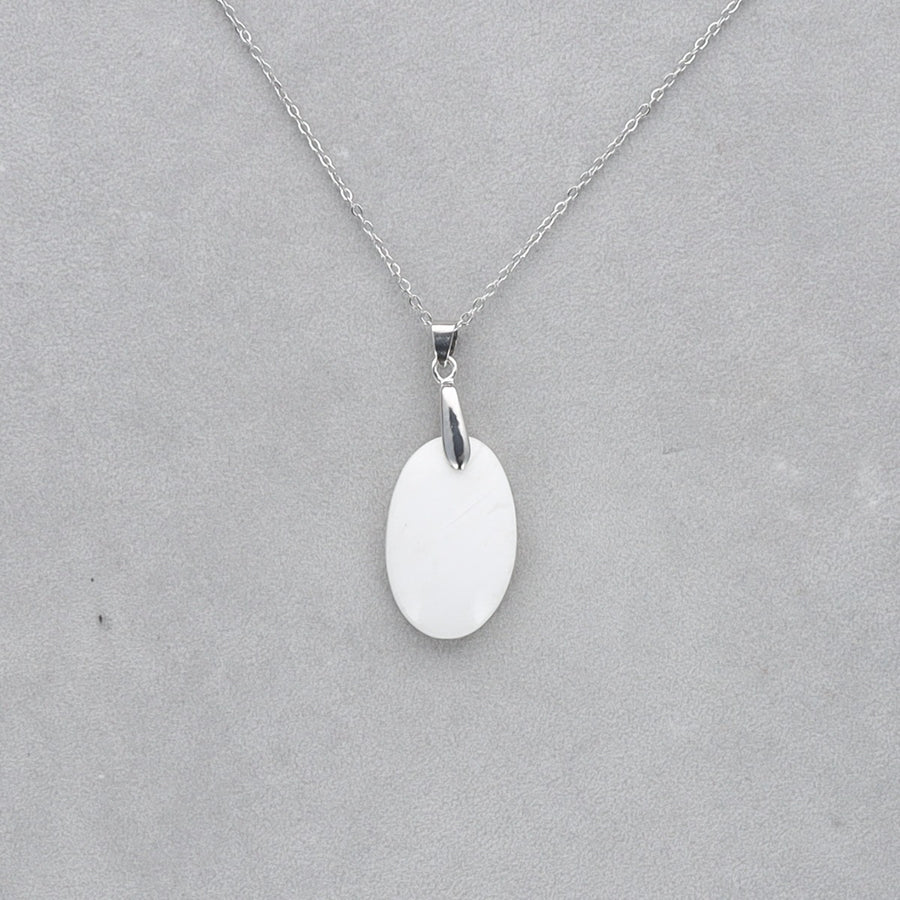 Scolécite Cabochon percé 51