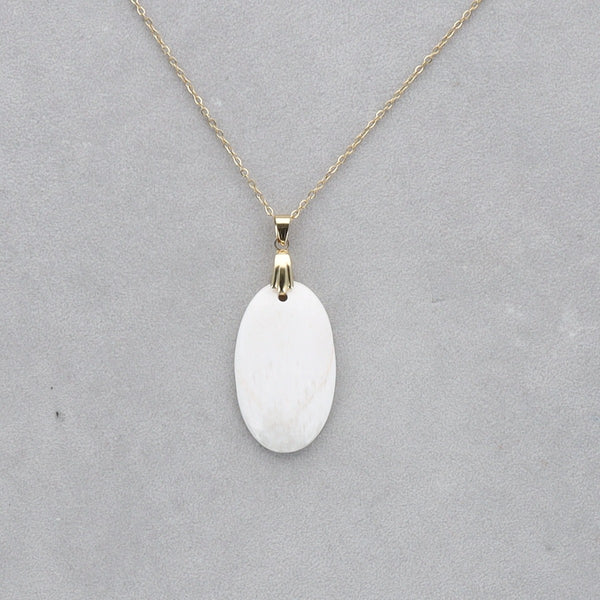 Scolécite Cabochon percé 59