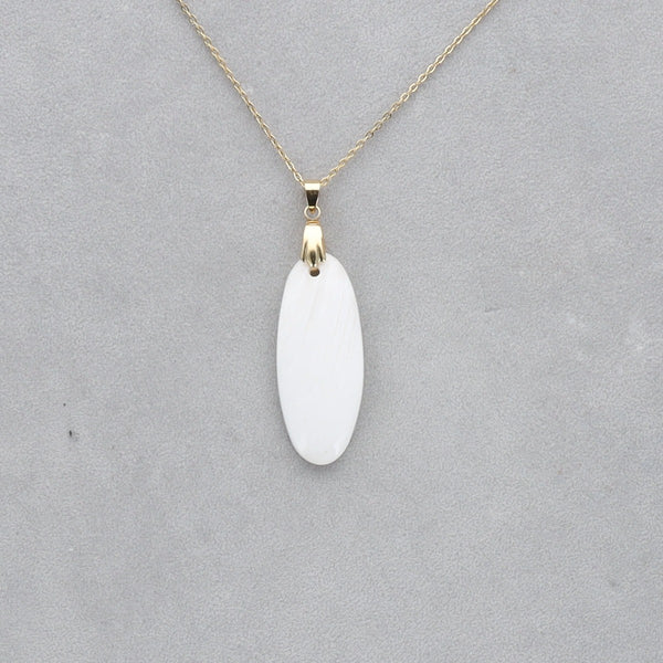 Scolécite Cabochon percé 65