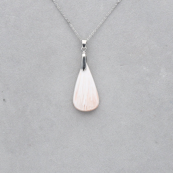 Scolécite Rose Cabochon percé 42