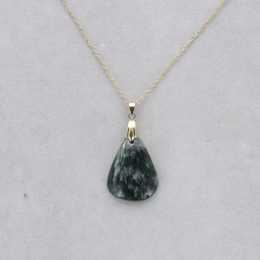 Séraphinite Cabochon percé 47