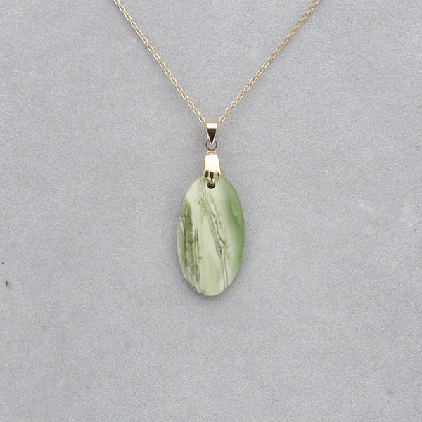 Serpentine Cabochon percé 12