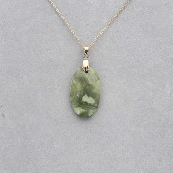 Serpentine Cabochon percé 15