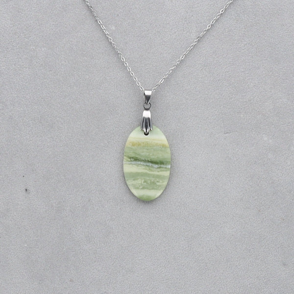 Serpentine Cabochon percé 20