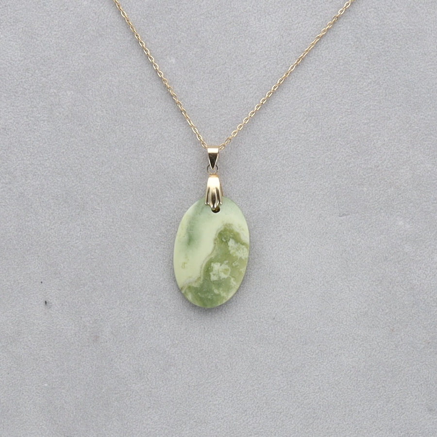 Serpentine Cabochon percé 26