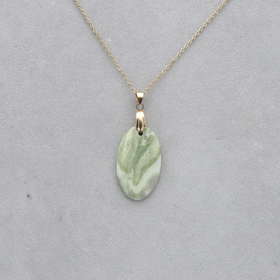 Serpentine Cabochon percé 28