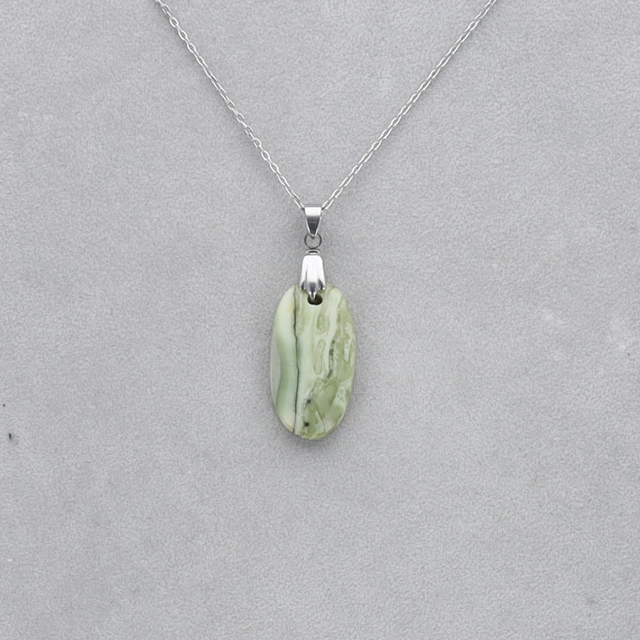 Serpentine Cabochon percé 5