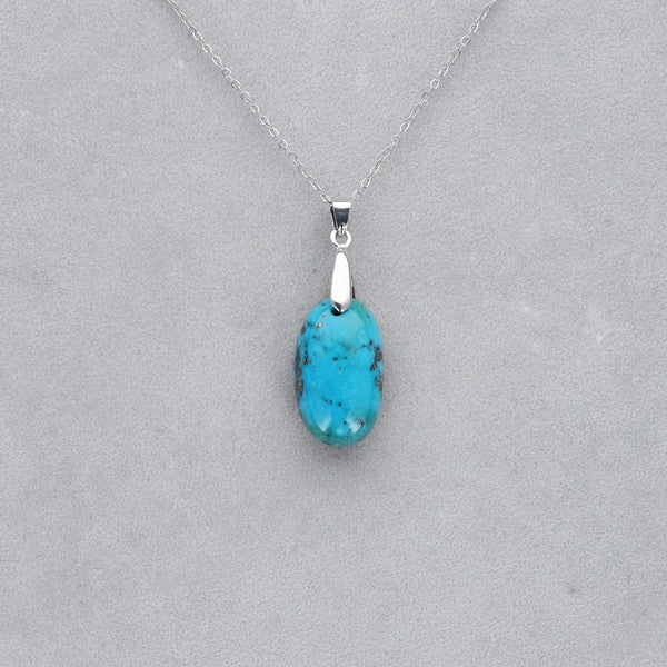 Turquoise Iranienne Cabochon percé 1